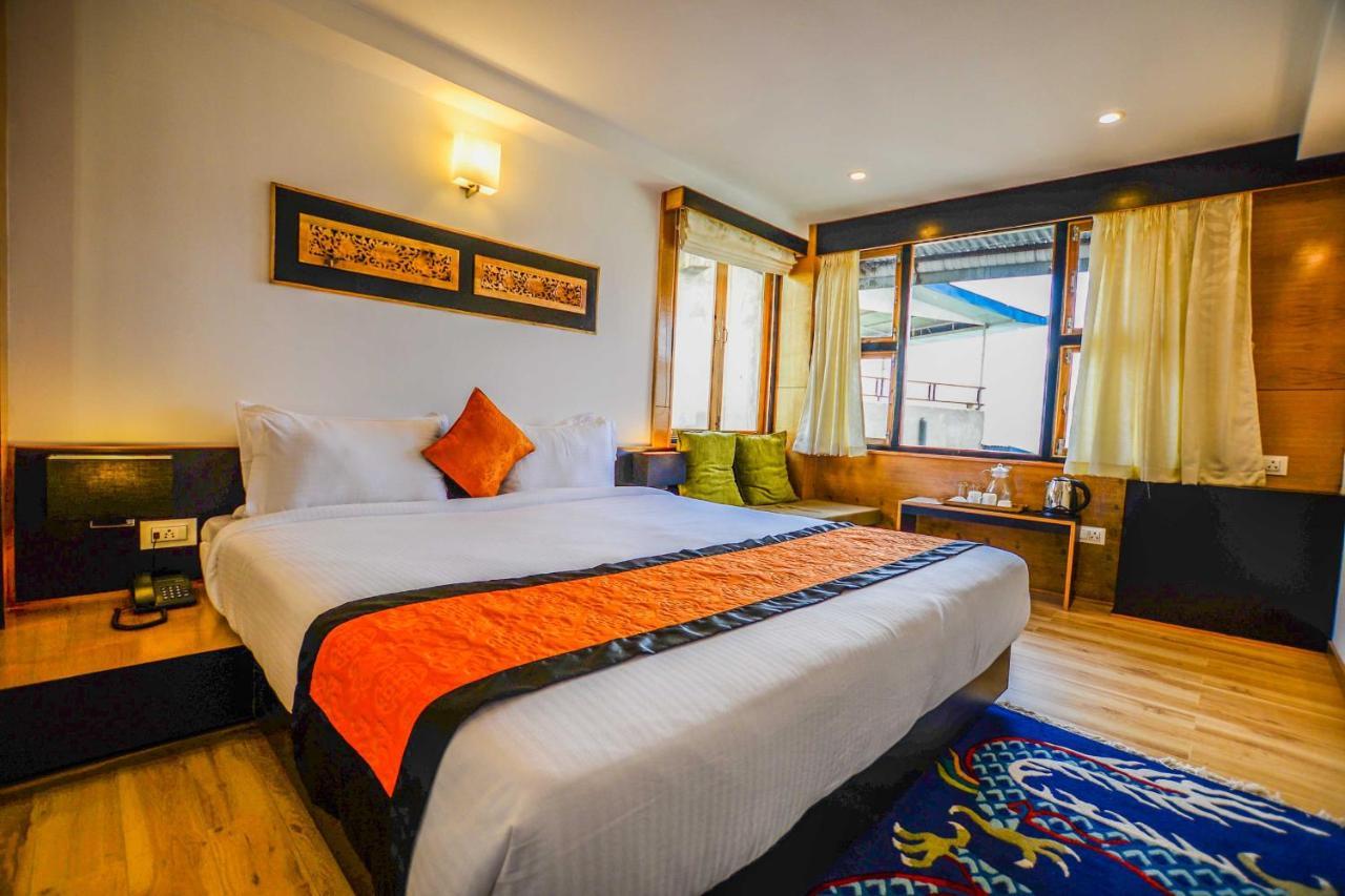 Hotel Mist Tree Mountain Gangtok Exterior photo